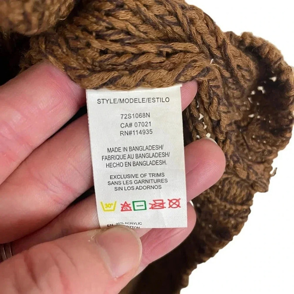 RDI V-Neck Faux Suede Elbow Patch Sweater - Picture 11 of 11